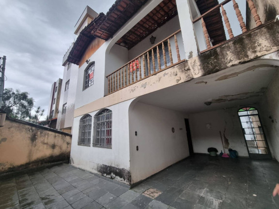 Imagem Casa com 3 Quartos para Alugar, 360 m² em Jardim América - Belo Horizonte