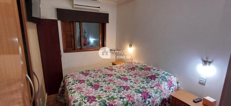 Imagem Casa com 2 Quartos à Venda, 64 m² Imagem Casa com 2 Quartos à Venda, 64 m²