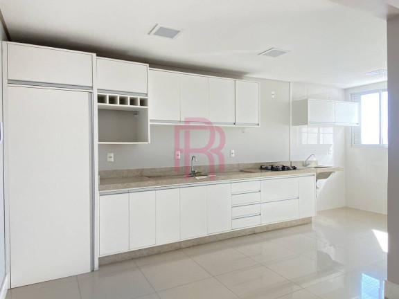 Apartamento com 3 Quartos para Alugar, 98 m² em Vila Operária - Itajaí