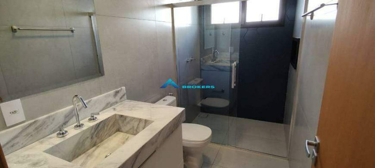 Imagem Casa com 4 Quartos à Venda, 376 m² em Bairro Caxambu - Jundiaí Imagem Casa com 4 Quartos à Venda, 376 m² em Bairro Caxambu - Jundiaí