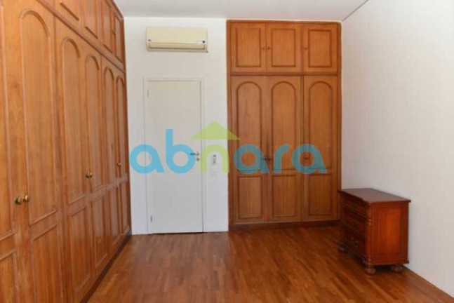 Imagem Cobertura com 4 Quartos à Venda, 405 m² em Copacabana - Rio De Janeiro Imagem Cobertura com 4 Quartos à Venda, 405 m² em Copacabana - Rio De Janeiro