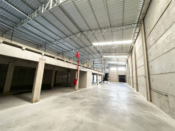 Galpão para Alugar, 1.698 m² em Santa Luzia - Porto Belo