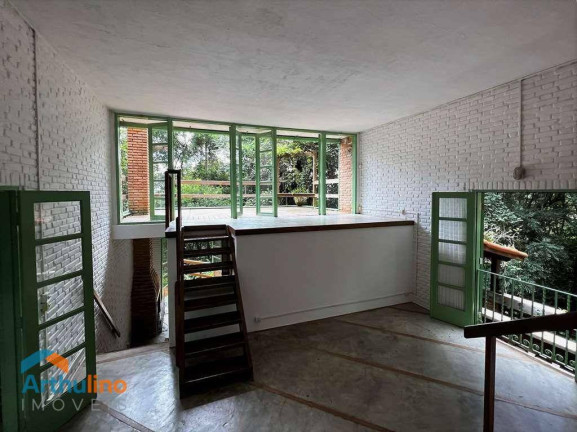Chácara com 1 Quarto à Venda ou Locação, 271 m² em Jardim Santa Paula - Cotia