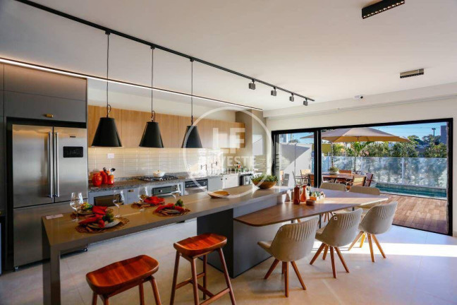 Imagem Casa de Condomínio com 3 Quartos à Venda, 278 m² em Residencial Jardins Lyon - Aparecida De Goiânia Imagem Casa de Condomínio com 3 Quartos à Venda, 278 m² em Residencial Jardins Lyon - Aparecida De Goiânia