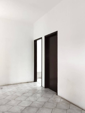 Imagem Sobrado com 8 Quartos à Venda, 250 m² em Jardim Sinhô Rollo - Iguape Imagem Sobrado com 8 Quartos à Venda, 250 m² em Jardim Sinhô Rollo - Iguape