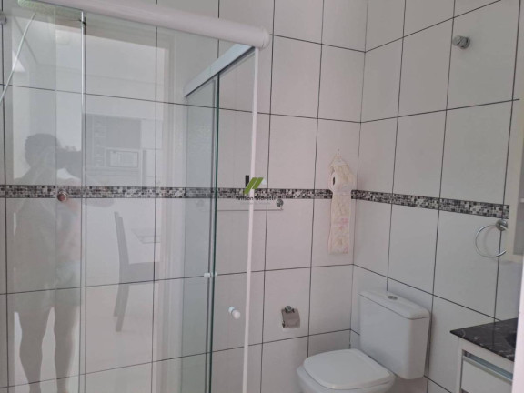 Imagem Casa com 3 Quartos à Venda, 170 m²