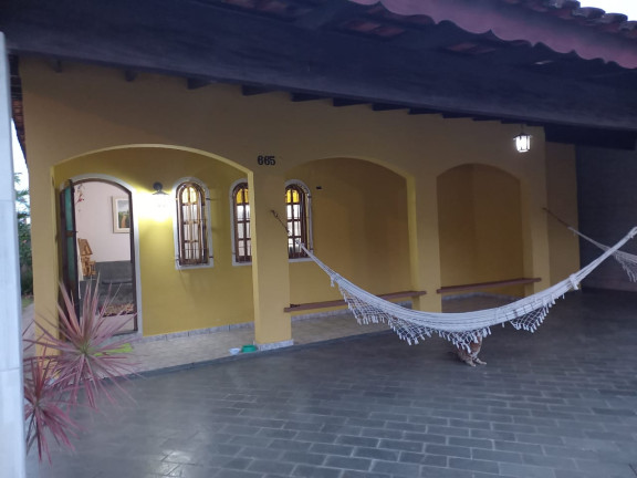 Casa com 2 Quartos à Venda, 297 m² em Vila Loty - Itanhaém