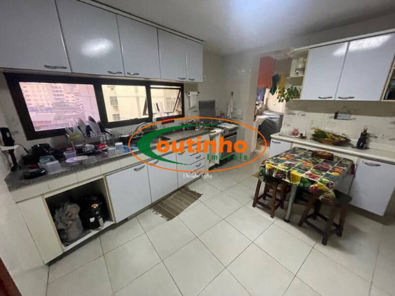 Imagem Apartamento com 3 Quartos à Venda, 155 m² em Maracanã - Rio De Janeiro Imagem Apartamento com 3 Quartos à Venda, 155 m² em Maracanã - Rio De Janeiro
