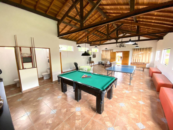 Imagem Chácara com 10 Quartos à Venda, 60.000 m² em Piracaia Imagem Chácara com 10 Quartos à Venda, 60.000 m² em Piracaia