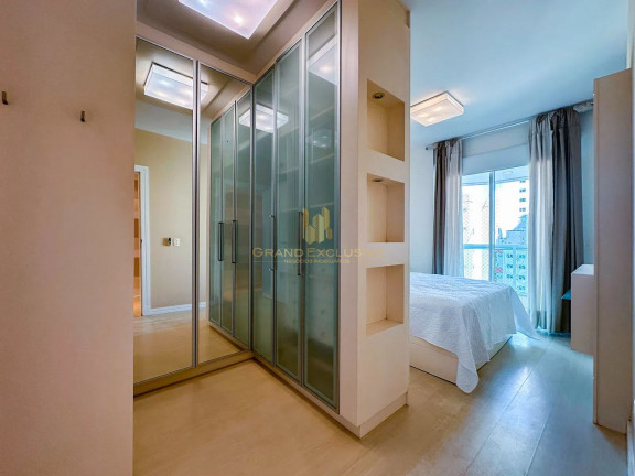 Imagem Apartamento com 3 Quartos à Venda, 139 m² em Centro - Balneário Camboriú Imagem Apartamento com 3 Quartos à Venda, 139 m² em Centro - Balneário Camboriú