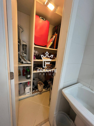 Imagem Apartamento com 3 Quartos à Venda, 130 m² em Gonzaga - Santos Imagem Apartamento com 3 Quartos à Venda, 130 m² em Gonzaga - Santos