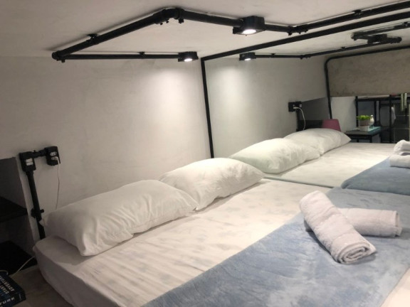 Imagem Kitnet com 1 Quarto para Temporada, 15 m² em Leblon - Rio De Janeiro Imagem Kitnet com 1 Quarto para Temporada, 15 m² em Leblon - Rio De Janeiro