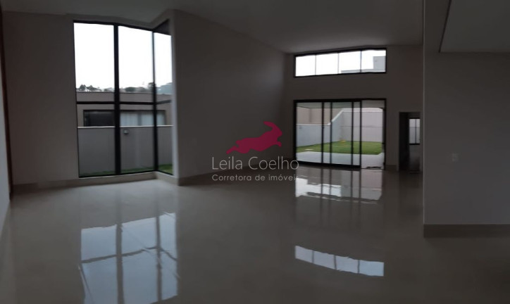 Imagem Casa de Condomínio com 4 Quartos à Venda, 262 m² em Alphaville - Nova Lima Imagem Casa de Condomínio com 4 Quartos à Venda, 262 m² em Alphaville - Nova Lima