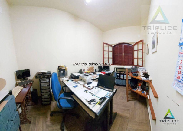 Imagem Casa com 7 Quartos à Venda, 500 m² em Tiguera - Juiz De Fora Imagem Casa com 7 Quartos à Venda, 500 m² em Tiguera - Juiz De Fora