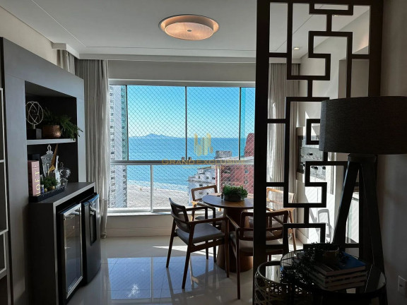 Imagem Apartamento com 4 Quartos à Venda, 144 m² em Centro - Balneário Camboriú Imagem Apartamento com 4 Quartos à Venda, 144 m² em Centro - Balneário Camboriú