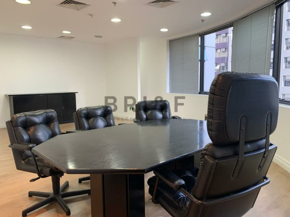Imagem Imóvel Comercial à Venda ou Locação, 223 m² em Brooklin - São Paulo Imagem Imóvel Comercial à Venda ou Locação, 223 m² em Brooklin - São Paulo