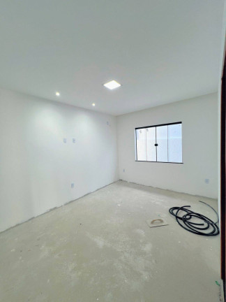 Imagem Casa com 3 Quartos à Venda, 360 m² em Centro (são Vicente) - Araruama Imagem Casa com 3 Quartos à Venda, 360 m² em Centro (são Vicente) - Araruama