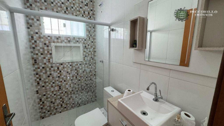 Imagem Casa com 2 Quartos à Venda, 71 m² em Maracanã - Praia Grande Imagem Casa com 2 Quartos à Venda, 71 m² em Maracanã - Praia Grande