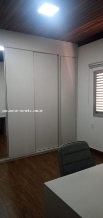 Imagem Casa com 3 Quartos à Venda, em Centro - Monteiro Lobato Imagem Casa com 3 Quartos à Venda, em Centro - Monteiro Lobato