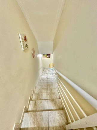 Imagem Sobrado com 3 Quartos à Venda, 191 m² em Morrinhos - Guarujá Imagem Sobrado com 3 Quartos à Venda, 191 m² em Morrinhos - Guarujá