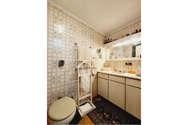 Imagem Apartamento com 2 Quartos à Venda, 71 m² em Higienópolis - Porto Alegre Imagem Apartamento com 2 Quartos à Venda, 71 m² em Higienópolis - Porto Alegre