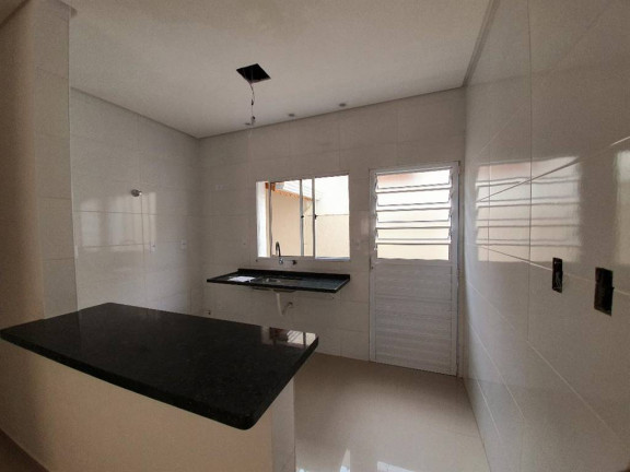 Imagem Casa com 2 Quartos à Venda, 40 m² em Caicara - Praia Grande Imagem Casa com 2 Quartos à Venda, 40 m² em Caicara - Praia Grande