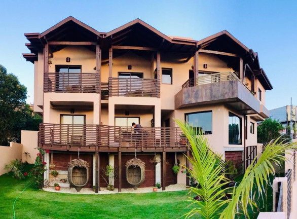 Imagem Imóvel com 2 Quartos à Venda, 406 m² em Praia Do Rosa - Imbituba