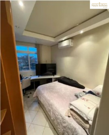 Imagem Apartamento com 3 Quartos à Venda, 90 m² em Capoeiras - Florianópolis