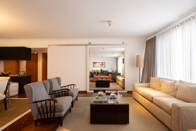 Imagem Apartamento com 3 Quartos à Venda, 228 m² em Itaim Bibi - São Paulo Imagem Apartamento com 3 Quartos à Venda, 228 m² em Itaim Bibi - São Paulo