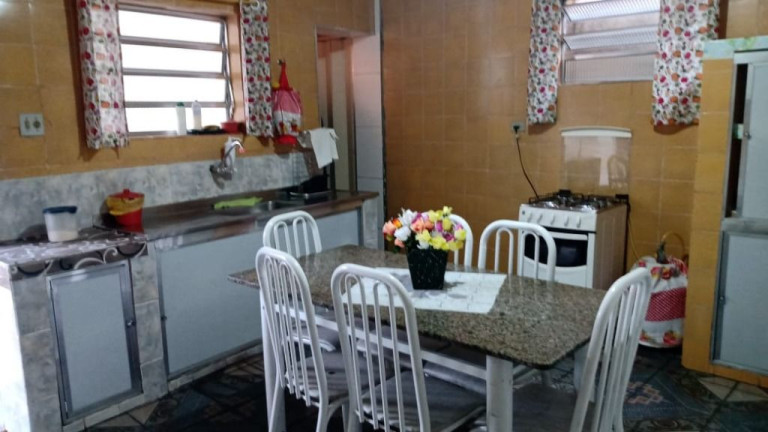 Imagem Casa com 3 Quartos à Venda, 198 m² em Sesc - Suzano Imagem Casa com 3 Quartos à Venda, 198 m² em Sesc - Suzano