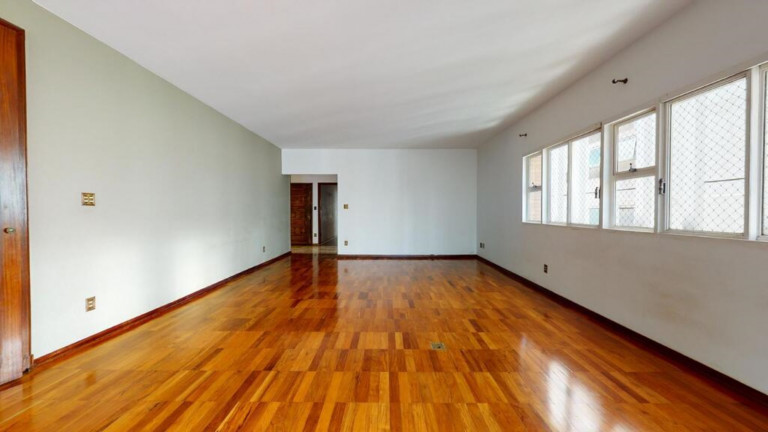 Imagem Imóvel com 3 Quartos à Venda, 237 m² em Higienópolis - São Paulo Imagem Imóvel com 3 Quartos à Venda, 237 m² em Higienópolis - São Paulo