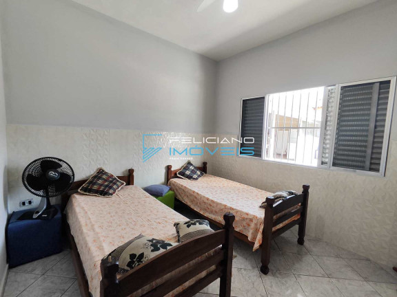 Imagem Casa com 3 Quartos à Venda, 250 m² em Solemar - Praia Grande Imagem Casa com 3 Quartos à Venda, 250 m² em Solemar - Praia Grande