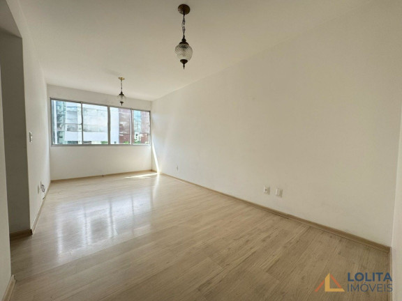 Imagem Apartamento com 2 Quartos à Venda, 74 m² em Centro - Florianópolis Imagem Apartamento com 2 Quartos à Venda, 74 m² em Centro - Florianópolis