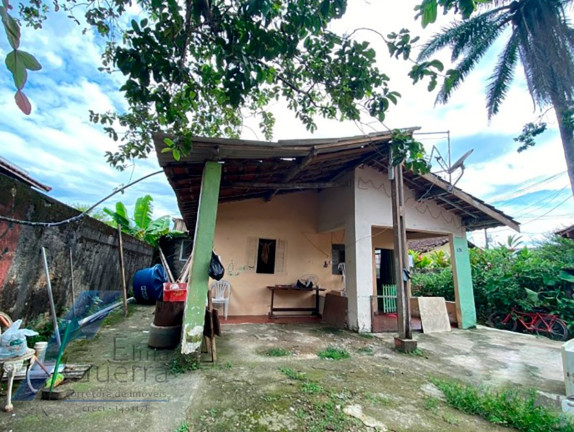 Imagem Casa com 2 Quartos à Venda, 148 m² em Centro - Ubatuba Imagem Casa com 2 Quartos à Venda, 148 m² em Centro - Ubatuba
