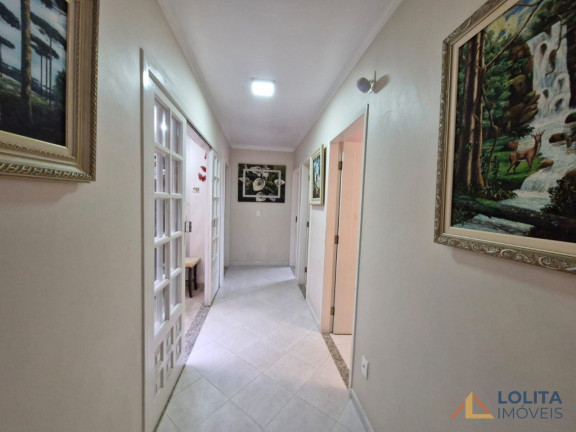 Imagem Casa com 4 Quartos à Venda, 300 m² em Trindade - Florianópolis Imagem Casa com 4 Quartos à Venda, 300 m² em Trindade - Florianópolis