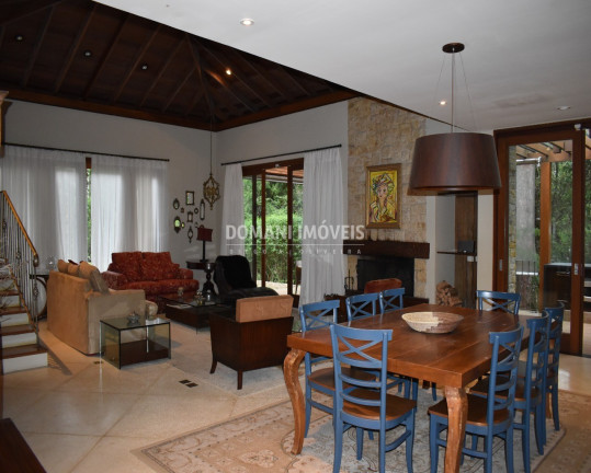 Imagem Casa com 4 Quartos à Venda, 405 m² em Região Do Vale Encantado - Campos Do Jordão Imagem Casa com 4 Quartos à Venda, 405 m² em Região Do Vale Encantado - Campos Do Jordão