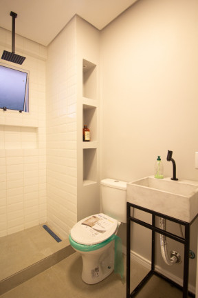 Imagem Apartamento com 2 Quartos à Venda, 68 m² em Floresta - Porto Alegre Imagem Apartamento com 2 Quartos à Venda, 68 m² em Floresta - Porto Alegre