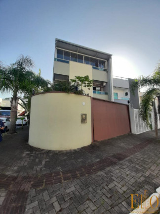 Imagem Casa com 3 Quartos à Venda, 335 m² em Praia Dos Amores - Balneário Camboriú Imagem Casa com 3 Quartos à Venda, 335 m² em Praia Dos Amores - Balneário Camboriú