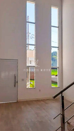 Imagem Casa de Condomínio com 2 Quartos à Venda, 225 m² em Villa Verde - Jundiaí