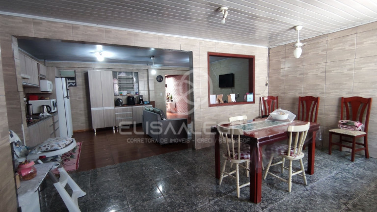 Imagem Casa com 2 Quartos à Venda, 65 m² em Santo Inácio - Esteio