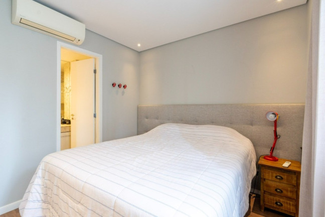 Imagem Imóvel com 3 Quartos à Venda, 105 m² em Jardim Caravelas - São Paulo