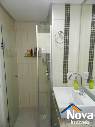 Imagem Imóvel com 2 Quartos à Venda, 70 m² em Auxiliadora - Porto Alegre Imagem Imóvel com 2 Quartos à Venda, 70 m² em Auxiliadora - Porto Alegre