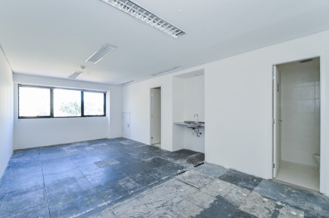 Sala Comercial à Venda, 34 m² em Vila Guarani (z Sul) - São Paulo