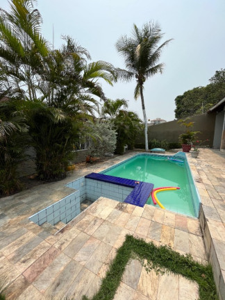 Casa com 3 Quartos à Venda, 264 m² em Aleixo - Manaus