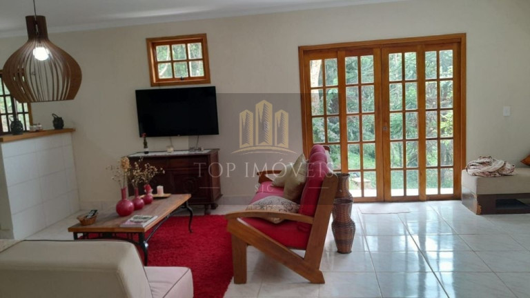 Imagem Chácara com 6 Quartos à Venda, 1.440 m² em Centro - Santo Antônio Do Pinhal