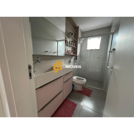 Imagem Casa com 6 Quartos à Venda, 288 m² em Monte Alegre - Camboriú Imagem Casa com 6 Quartos à Venda, 288 m² em Monte Alegre - Camboriú