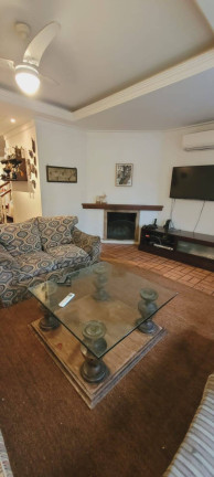 Imagem Casa com 3 Quartos à Venda, 219 m² em Sarandi - Porto Alegre
