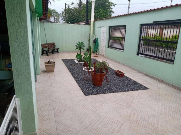 Imagem Casa com 4 Quartos à Venda, 400 m² em Balneário Flórida - Praia Grande Imagem Casa com 4 Quartos à Venda, 400 m² em Balneário Flórida - Praia Grande