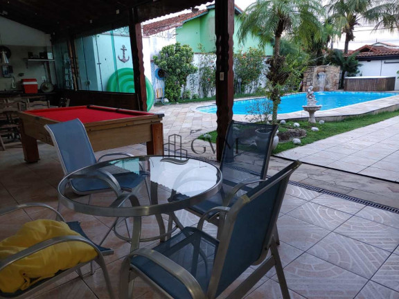 Imagem Casa com 5 Quartos à Venda ou Locação, 250 m² em Maracanã - Praia Grande