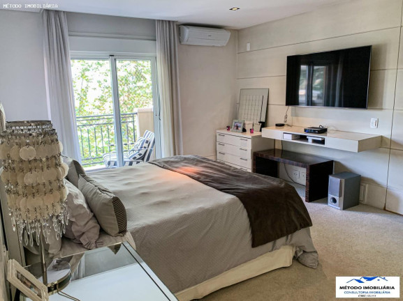 Imagem Imóvel com 3 Quartos à Venda, 292 m² em Higienópolis - São Paulo Imagem Imóvel com 3 Quartos à Venda, 292 m² em Higienópolis - São Paulo